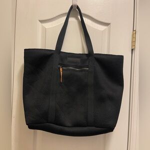 Armani Exchange soft net large bag Authentic in great conditions